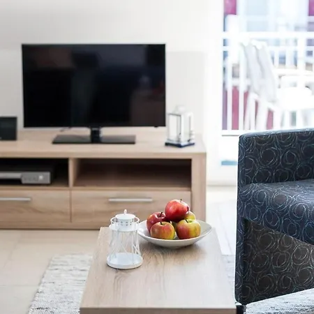 Moderne Maisonettewohnung In Meernaehe *