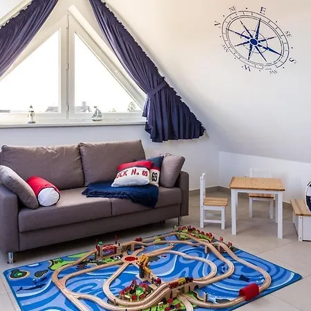 Moderne Maisonettewohnung In Meernaehe